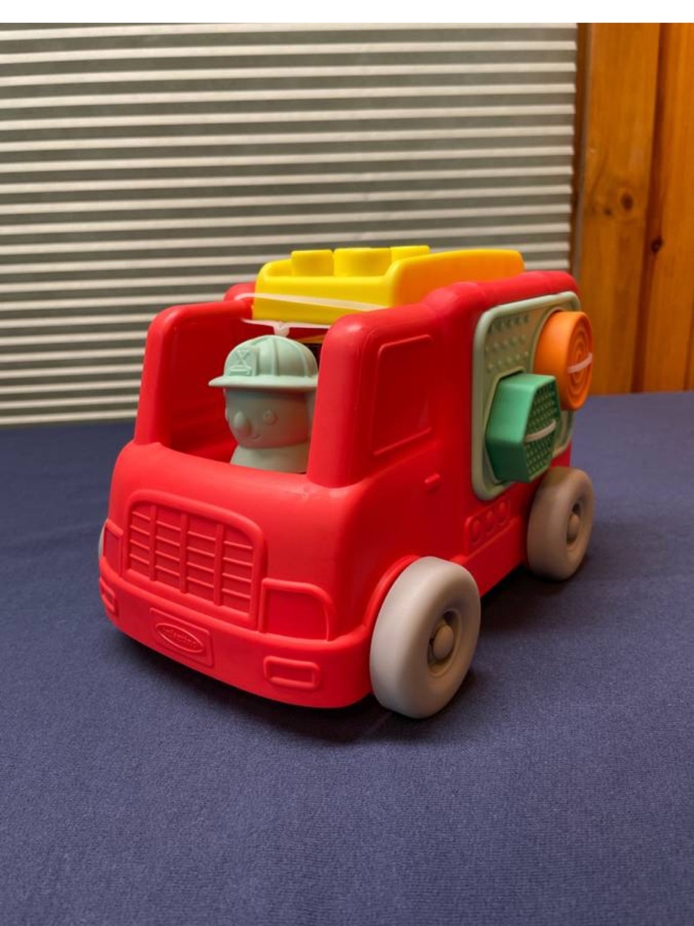 Infantino - 1st Stack & Go Fire Truck